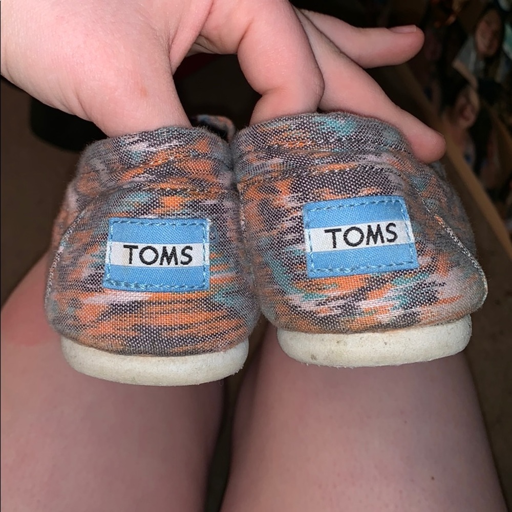 Multicolored TOMS - Picture 2 of 5